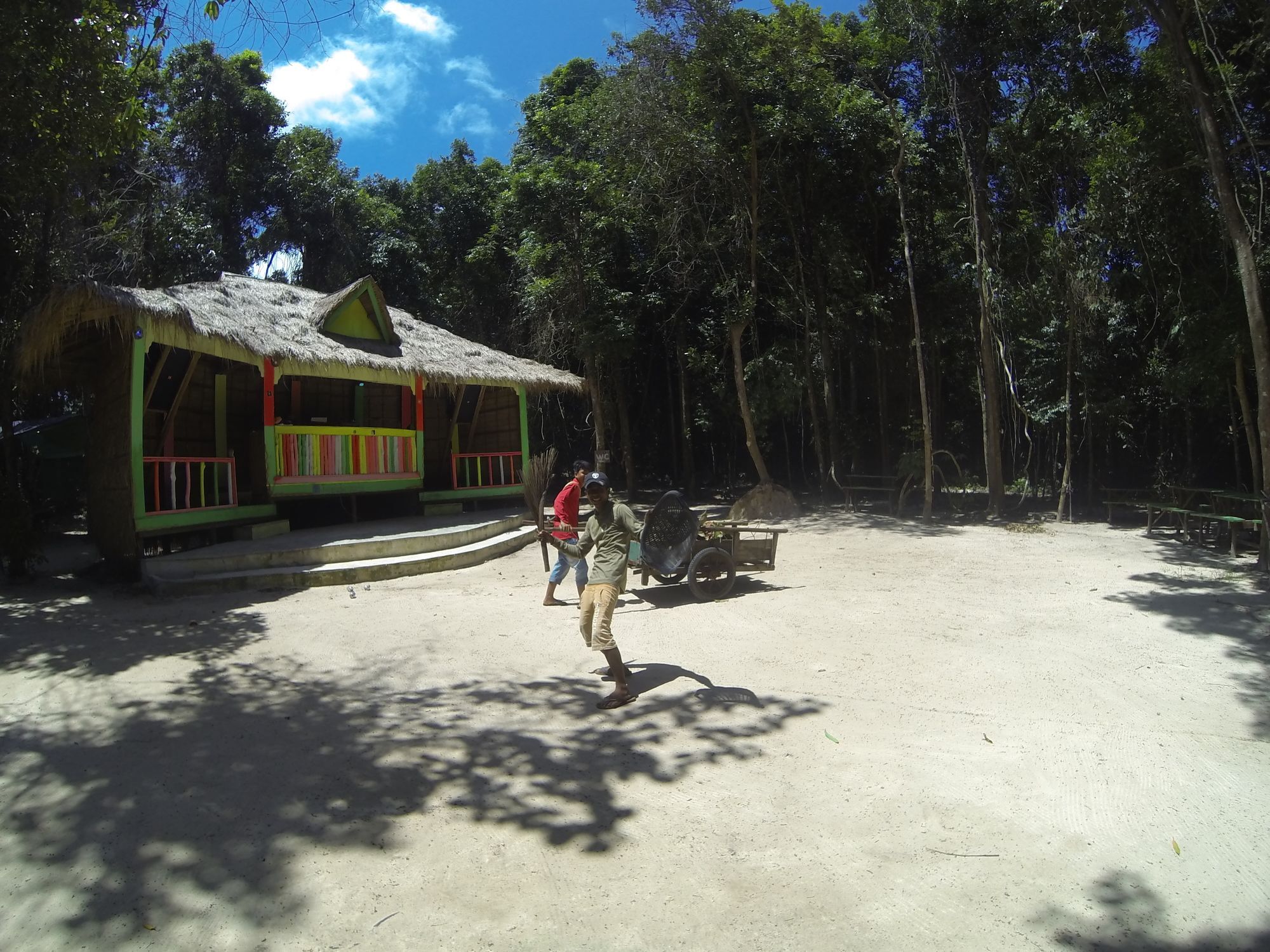 Jungle Republic Hostel Koh Rong Sanloem Exterior foto